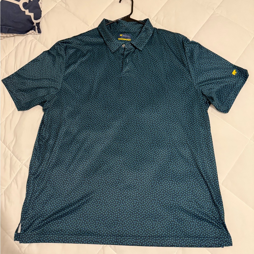 Blue Polo Shirt with Classic Collar and Relaxed Fit